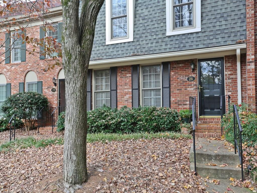 281 The South Chace, Sandy Springs, GA 30328