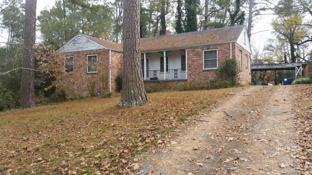 397 Meadowbrook Dr., Atlanta, GA 30342