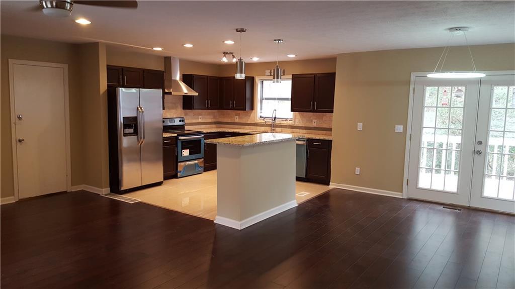 4025 Casa Verde Dr., College Park, GA 30349