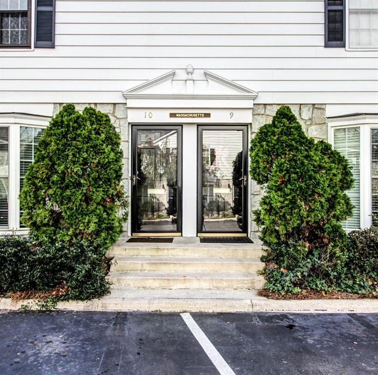 136 Peachtree Memorial Dr. #MA-10, Atlanta, GA 30309