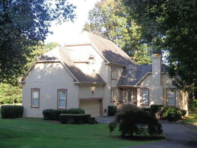 5761 Wolf Laurel Dr., Lilburn, GA 30047