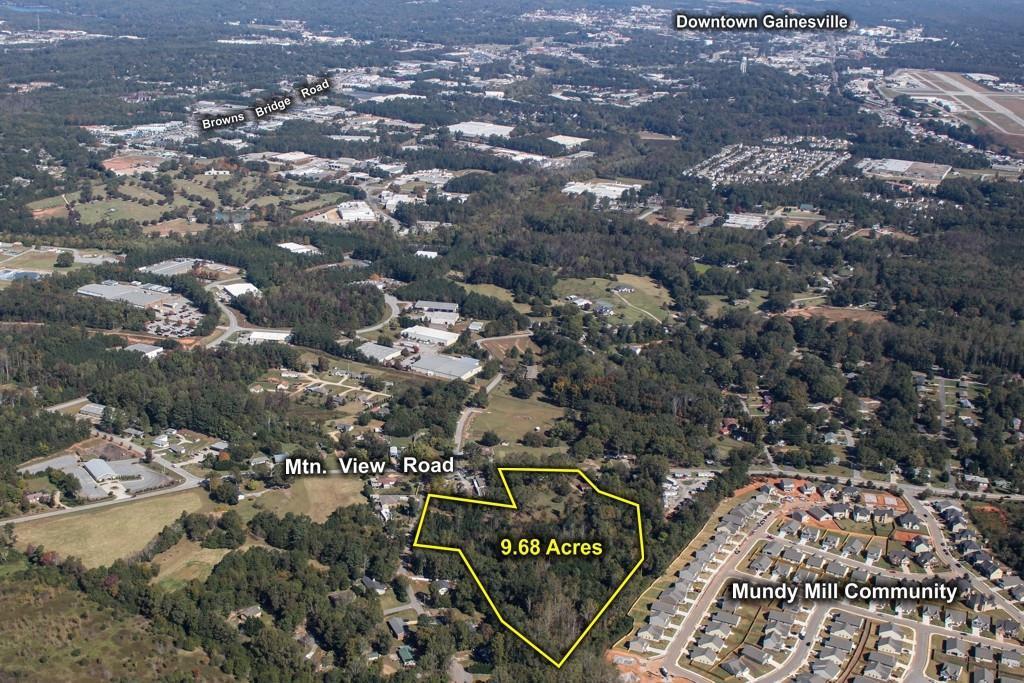 3349 Mountain View Rd., Gainesville, GA 30504