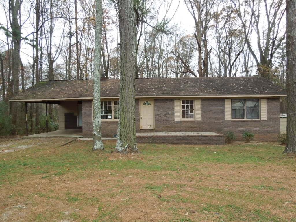 934 Winndale Rd., Dallas, GA 30157
