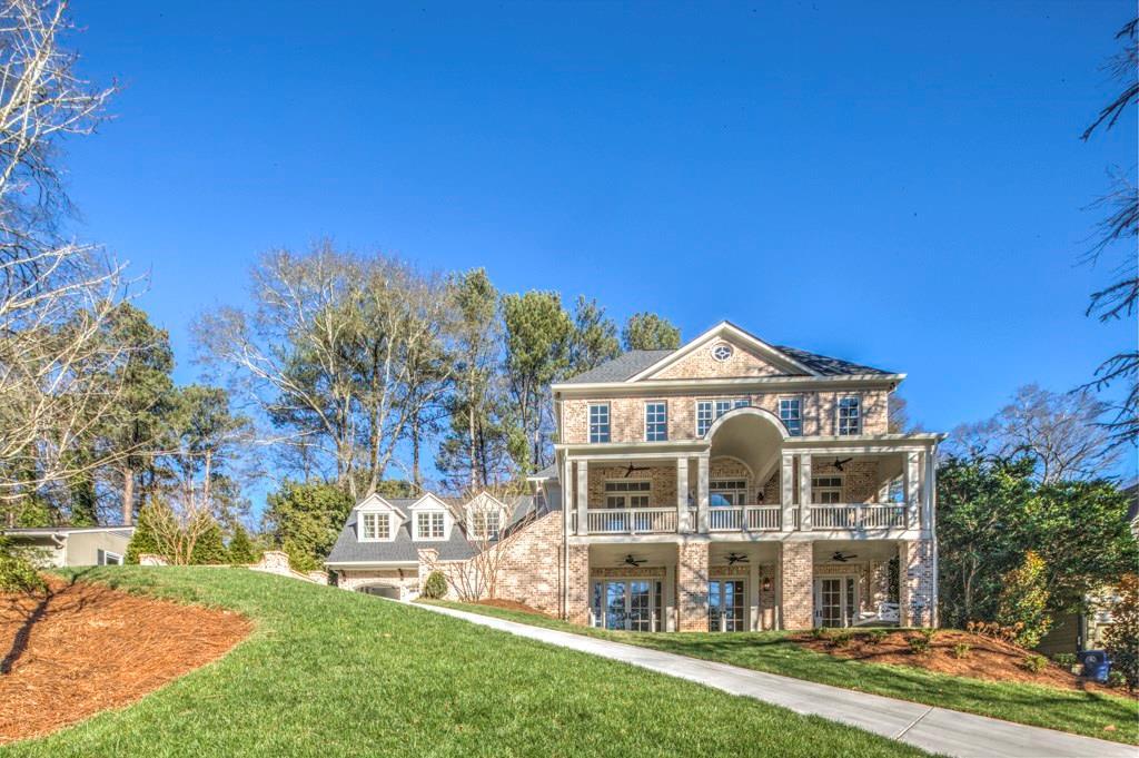 271 Hillside Dr., Atlanta, GA 30342