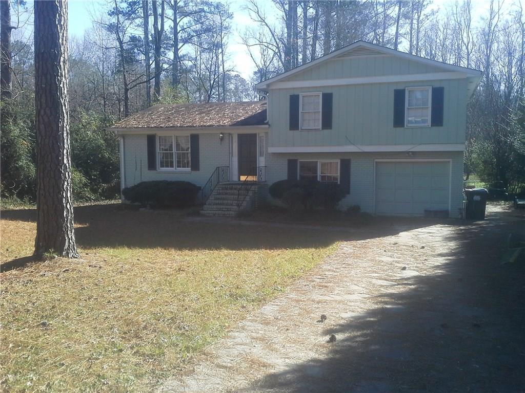 2581 Old Hickory Dr., Marietta, GA 30064