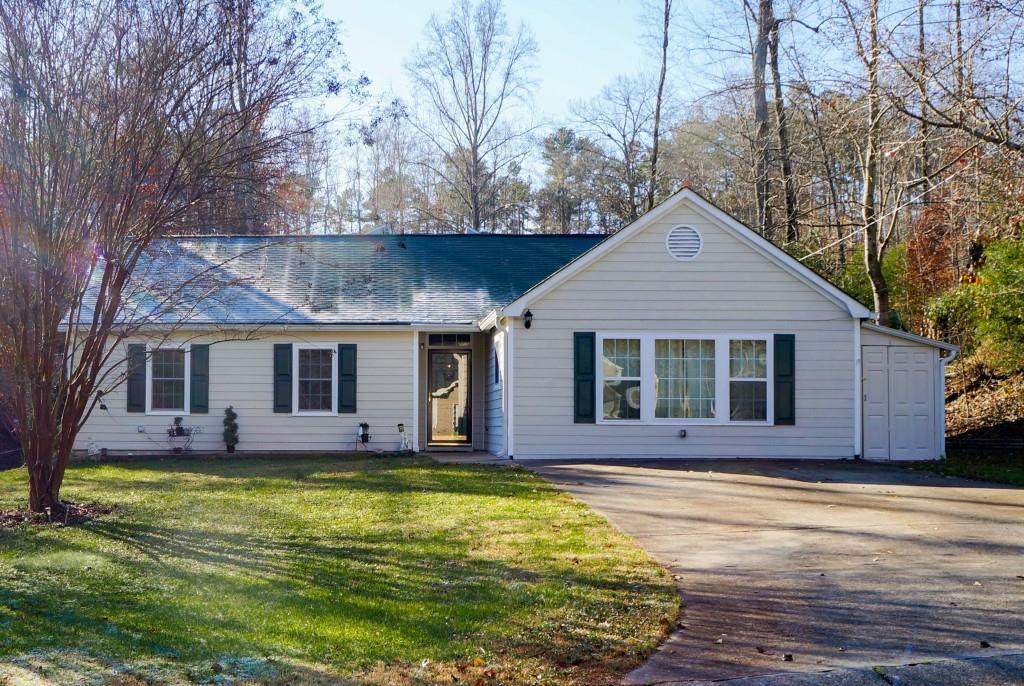 176 Colemans Bluff Dr., Woodstock, GA 30188