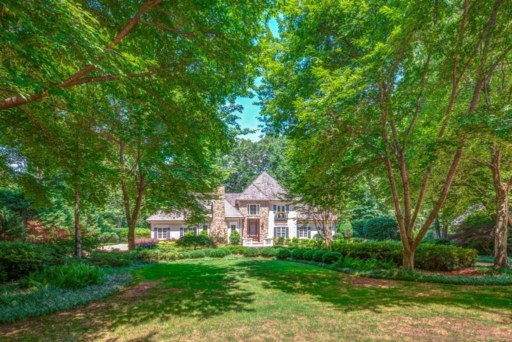 1756 Brandon Hall Dr., Sandy Springs, GA 30350