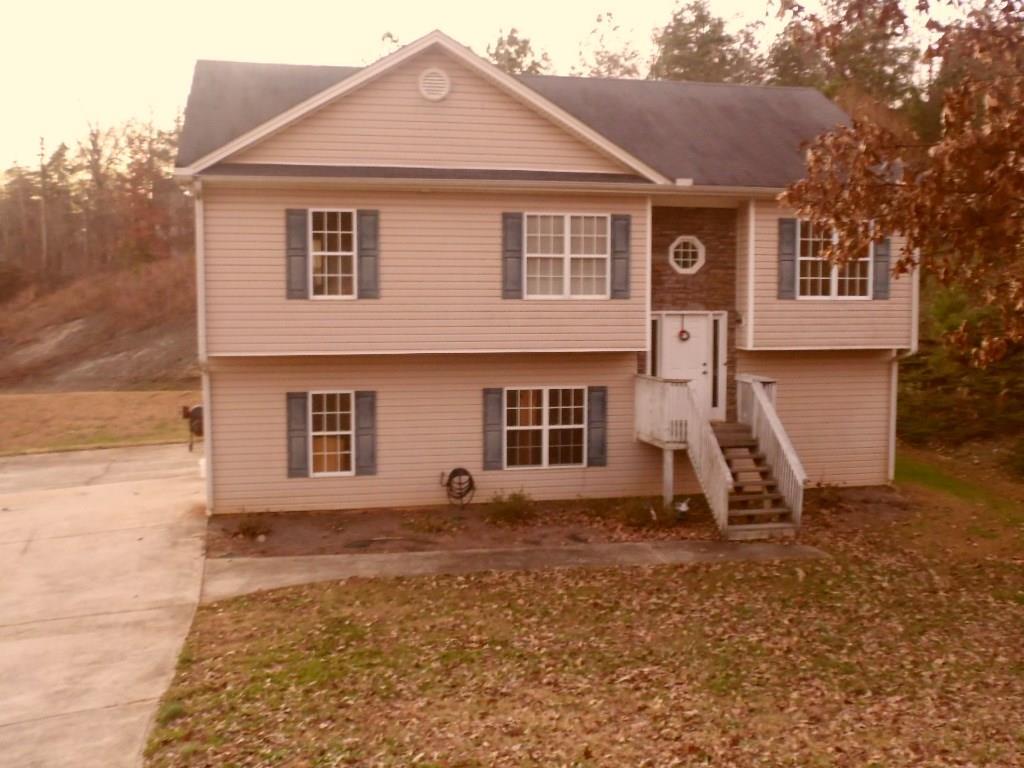 5226 Sagewood Dr., Flowery Branch, GA 30542