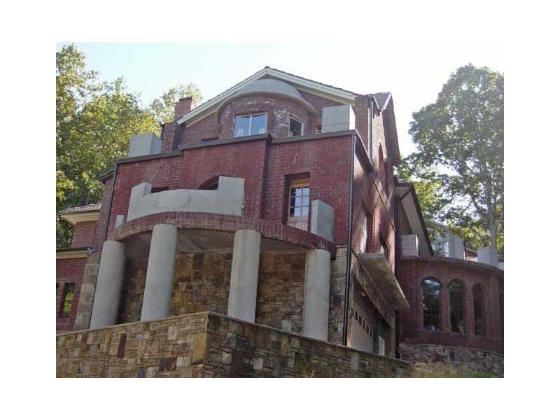 8735 Mount Rushmore Dr., Johns Creek, GA 30022