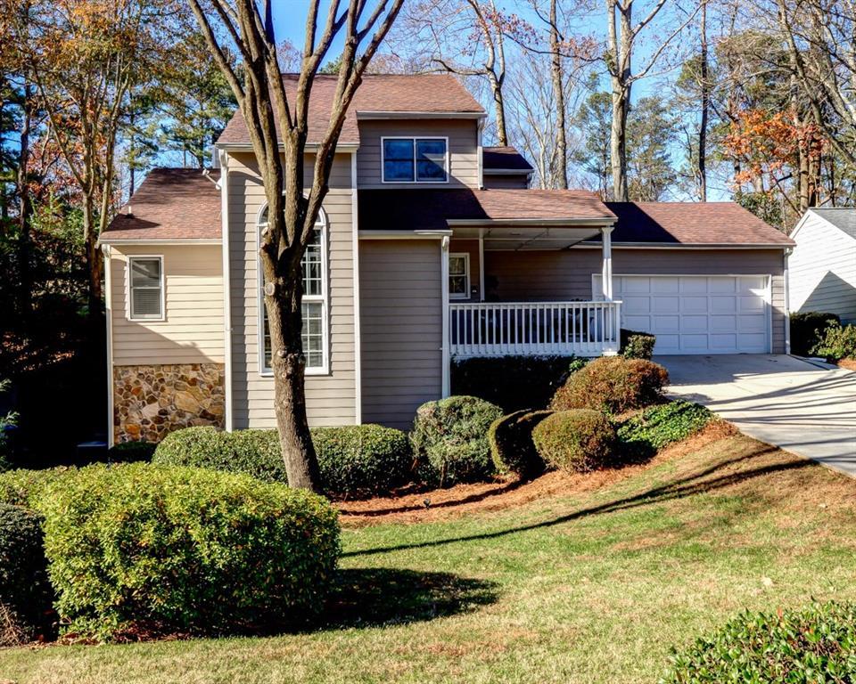 10220 Kinross Rd., Roswell, GA 30076