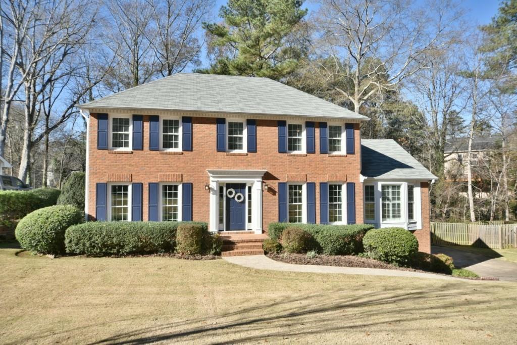 9133 Branch Valley Way, Roswell, GA 30076