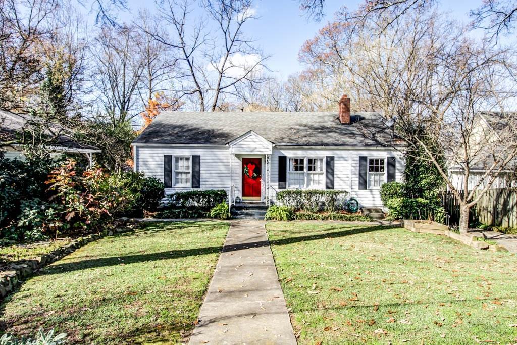 1874 Woodland Hills Ave., Atlanta, GA 30318