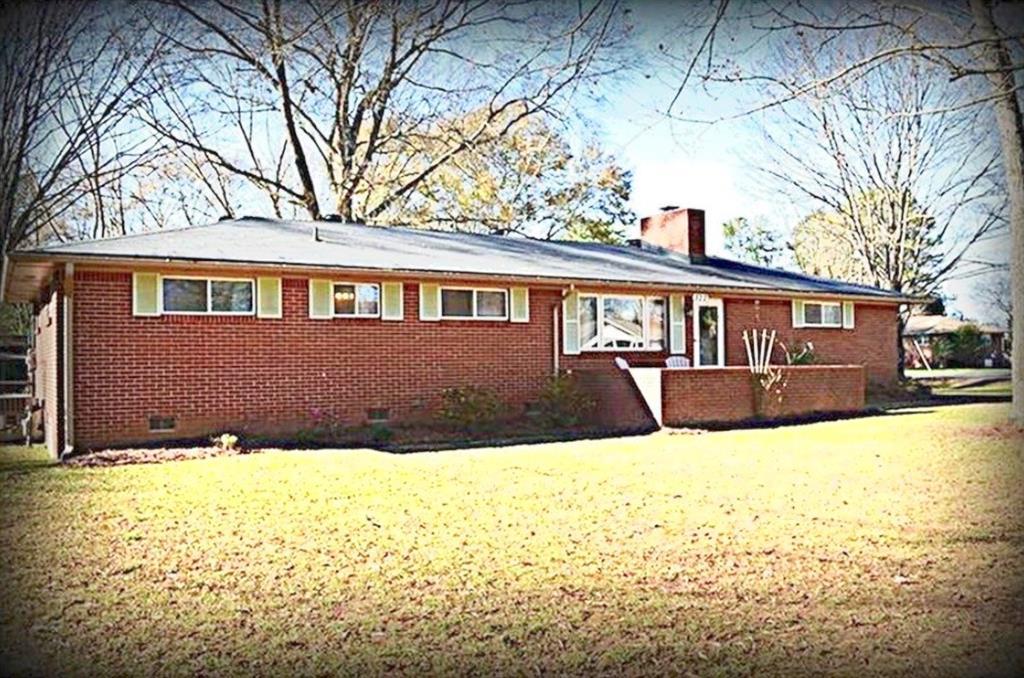 222 Dogwood Dr., Cartersville, GA 30120