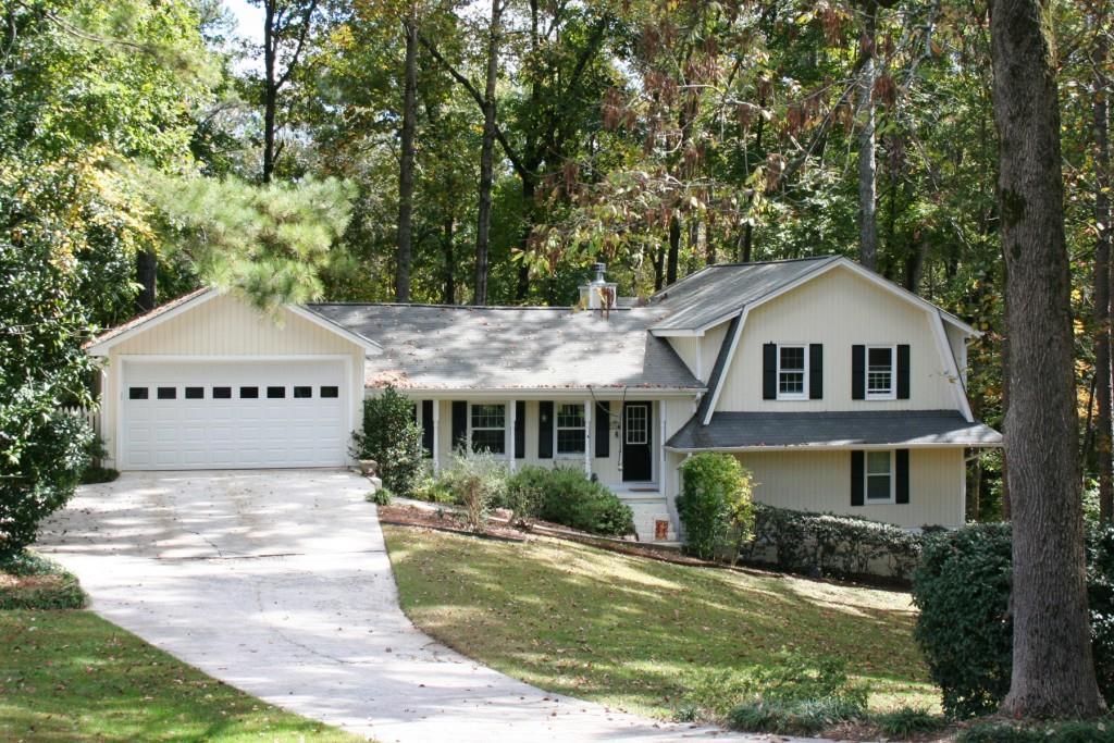 1362 Colony Dr., Marietta, GA 30068