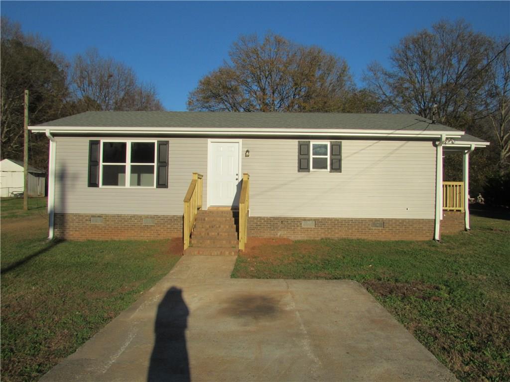 1269 Fairview Dr., Monroe, GA 30656