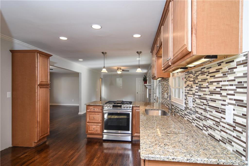 2661 Fleur De Lis Pl., Dunwoody, GA 30360