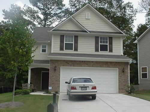 228 Brookhaven Ct., Acworth, GA 30102