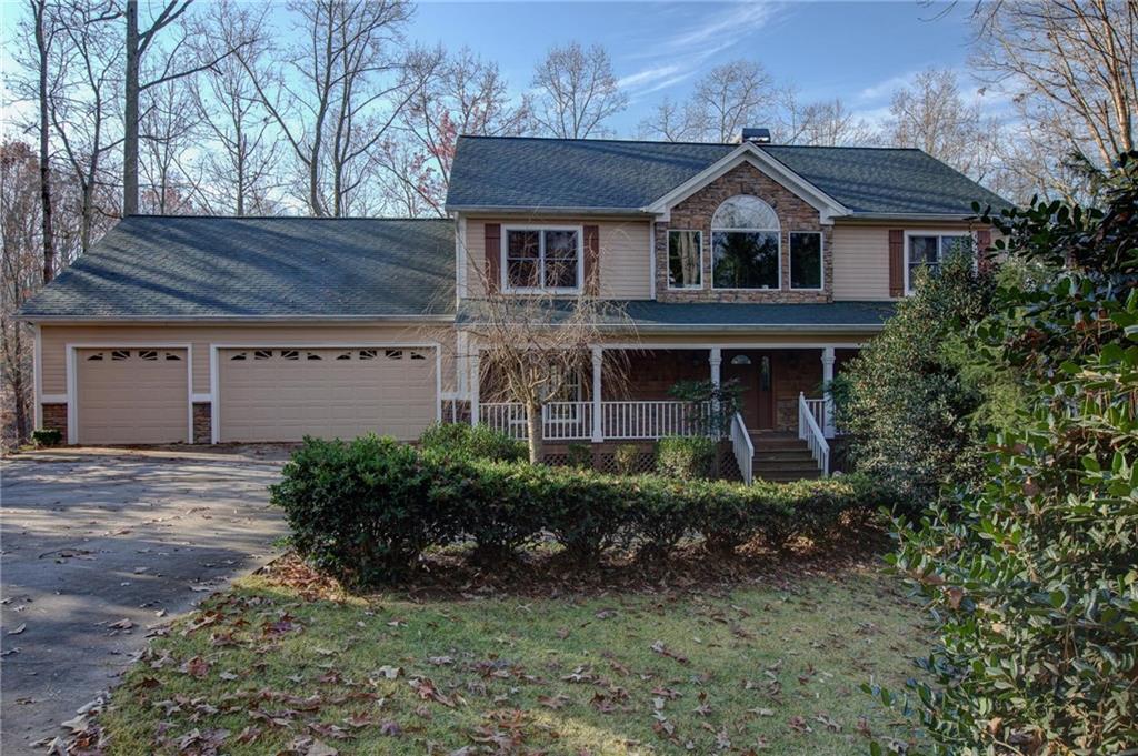 8945 Bay View Ct., Gainesville, GA 30506