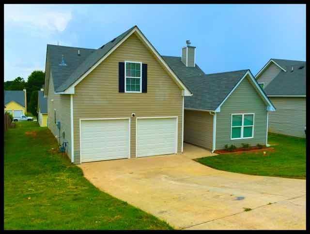 2807 High Tide Dr., Atlanta, GA 30349