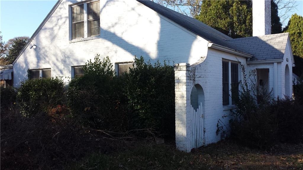 1607 Sylvan Rd., Atlanta, GA 30310