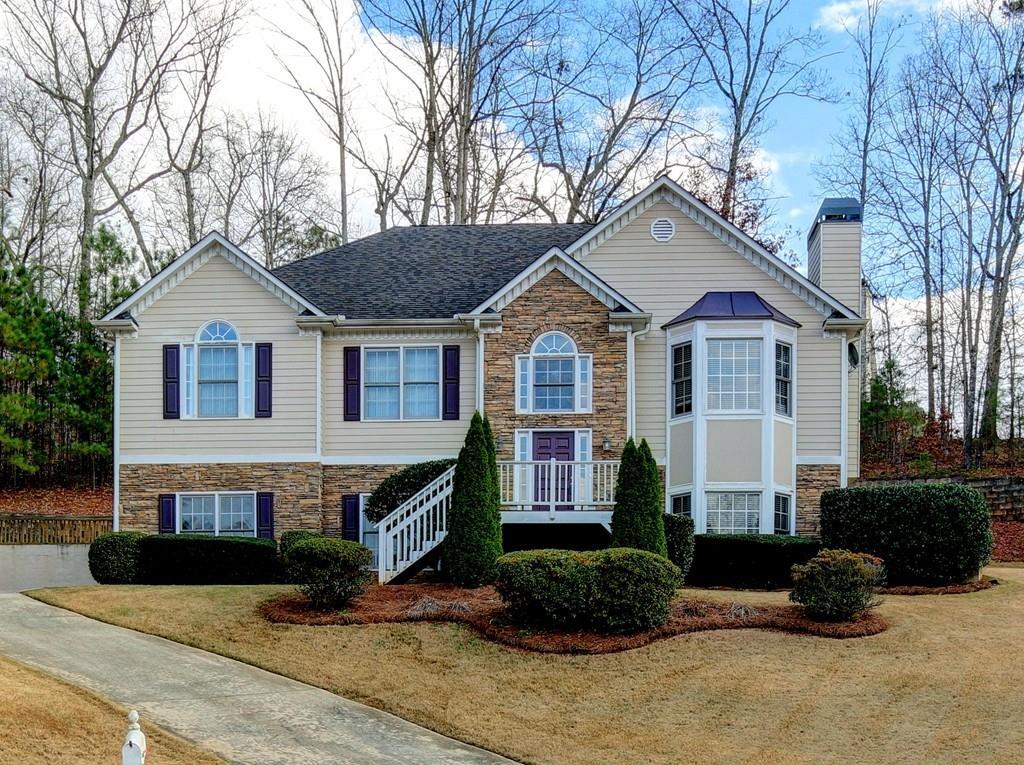 2041 Castlemaine Cir., Woodstock, GA 30189
