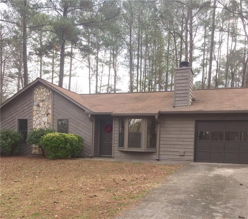 2691 Throatlatch Ln., Marietta, GA 30064