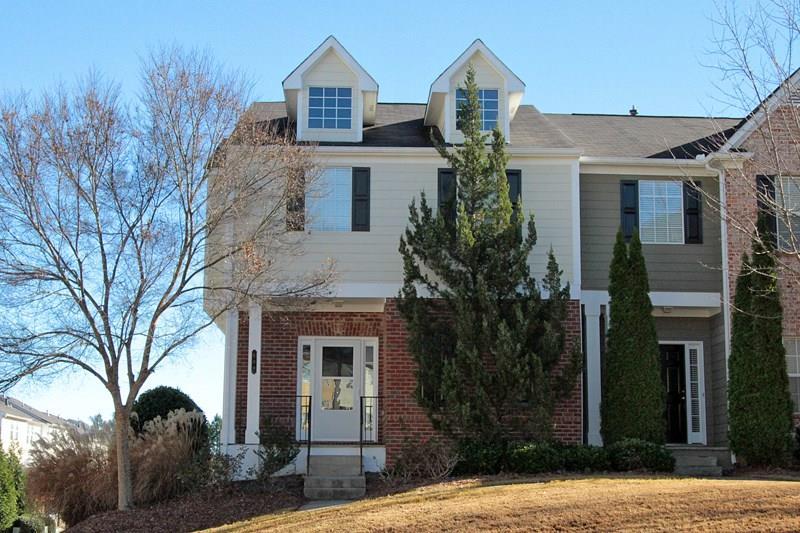 500 Blossom Way, Woodstock, GA 30188