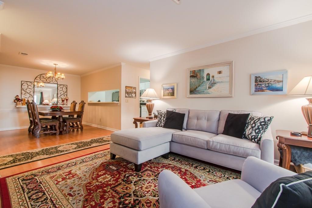 206 Barrington Hills Dr., Sandy Springs, GA 30350