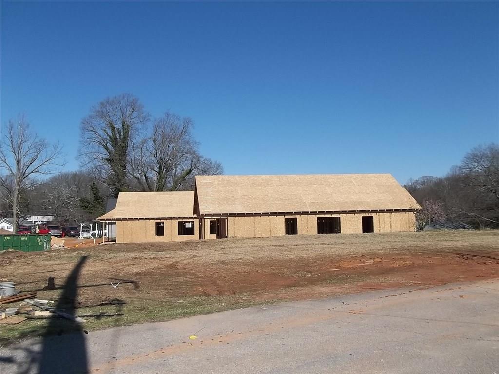 2492 Mlk Jr Blvd., Gainesville, GA 30503