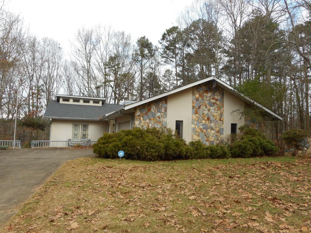 5954 Island View Dr., Buford, GA 30518