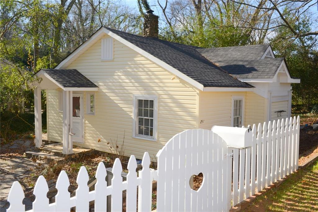 257 Vance Cir., Marietta, GA 30060