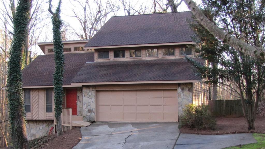 535 Woodman Pl., Roswell, GA 30076