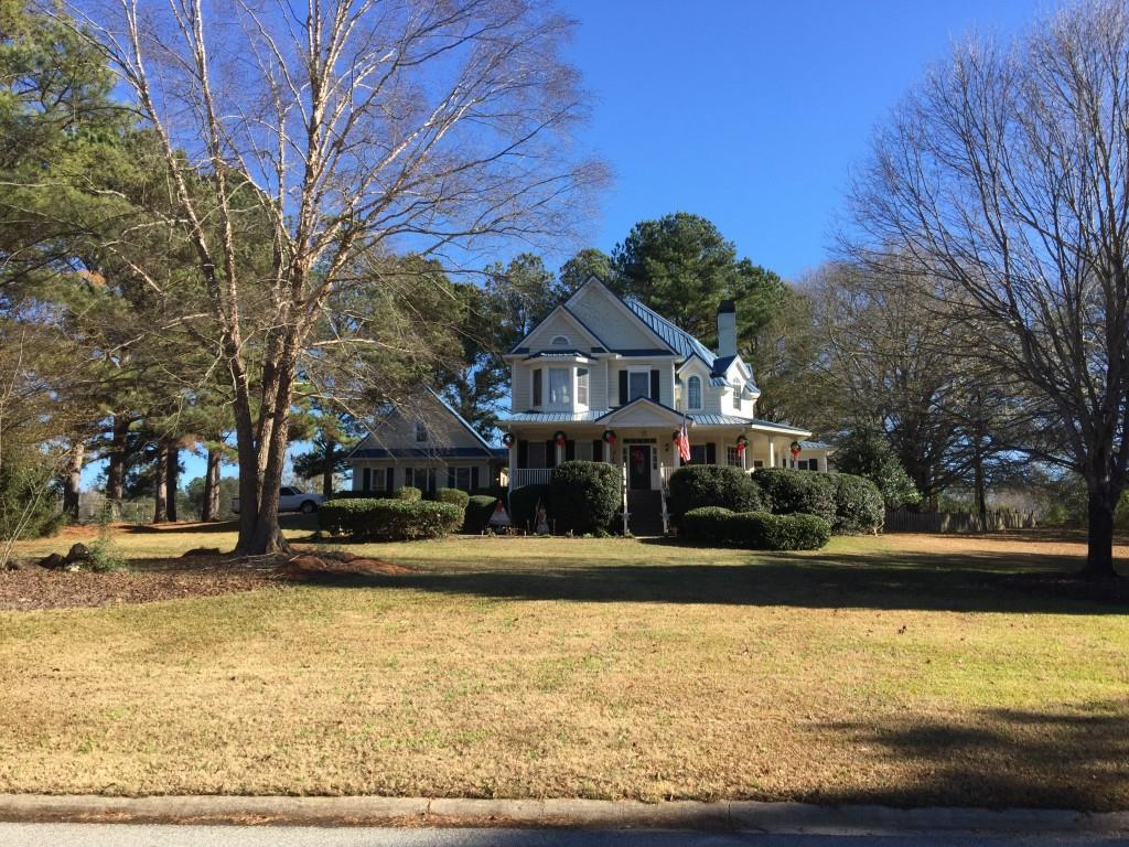 388 Swanson Rd., Tyrone, GA 30290