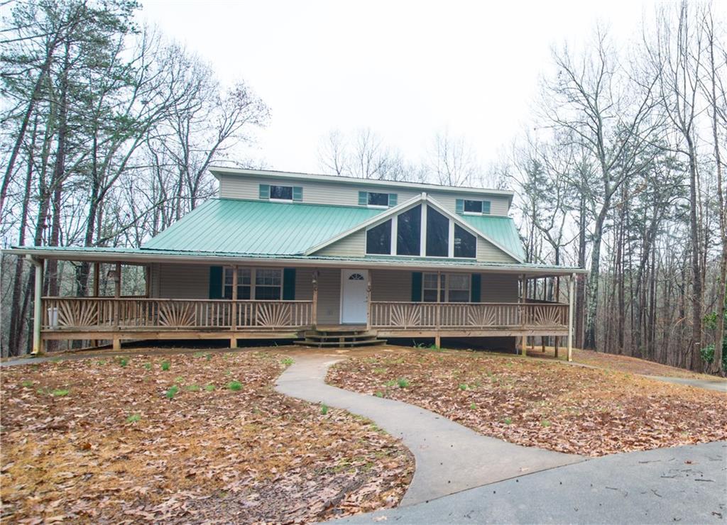 555 Chesterra Dr., Dahlonega, GA 30533