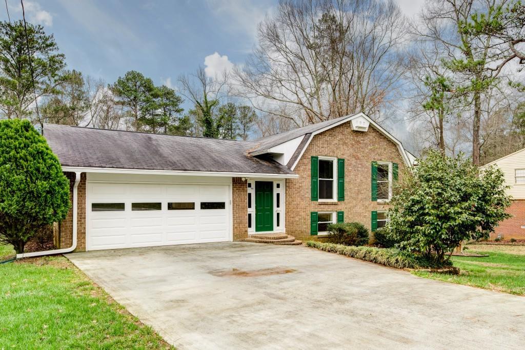 6688 Lockridge Dr., Peachtree Corners, GA 30360