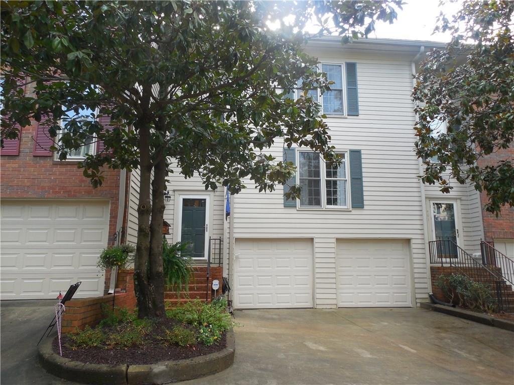 402 Brandywine Cir., Sandy Springs, GA 30350