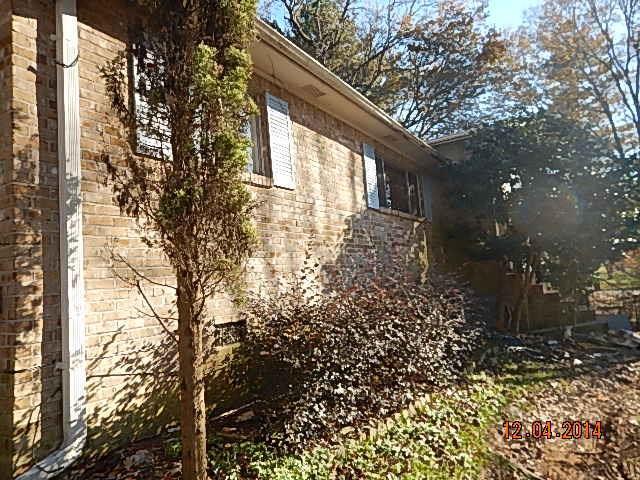 6106 Hickory Dr., Forest Park, GA 30297