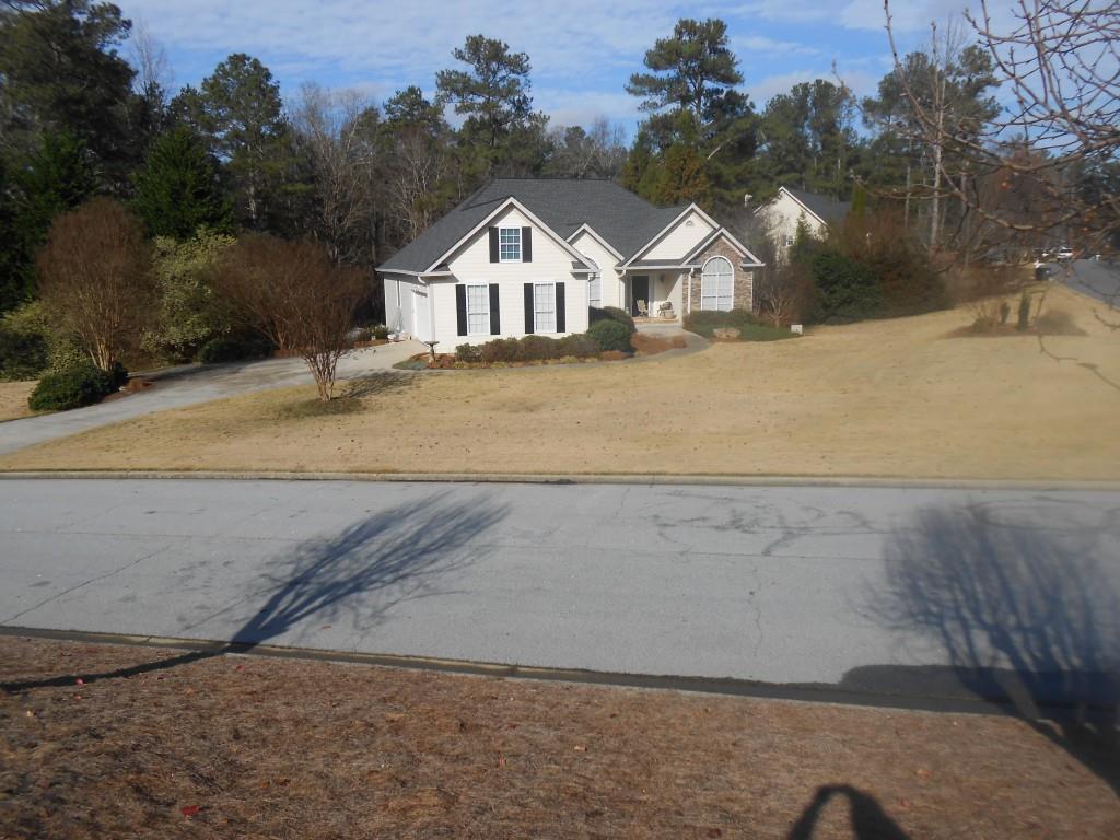 2230 Wisteria Place Dr., Grayson, GA 30017