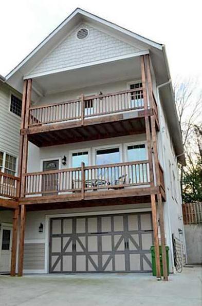 1181 Davis Pl. #R, Atlanta, GA 30318