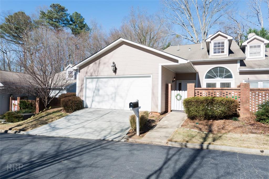 2938 Crosswycke Forest, Brookhaven, GA 30319