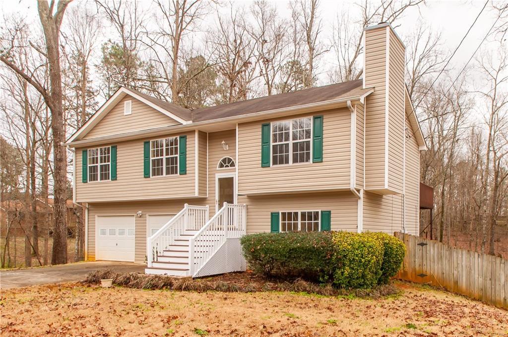 6541 Chickasaw Dr., Douglasville, GA 30135