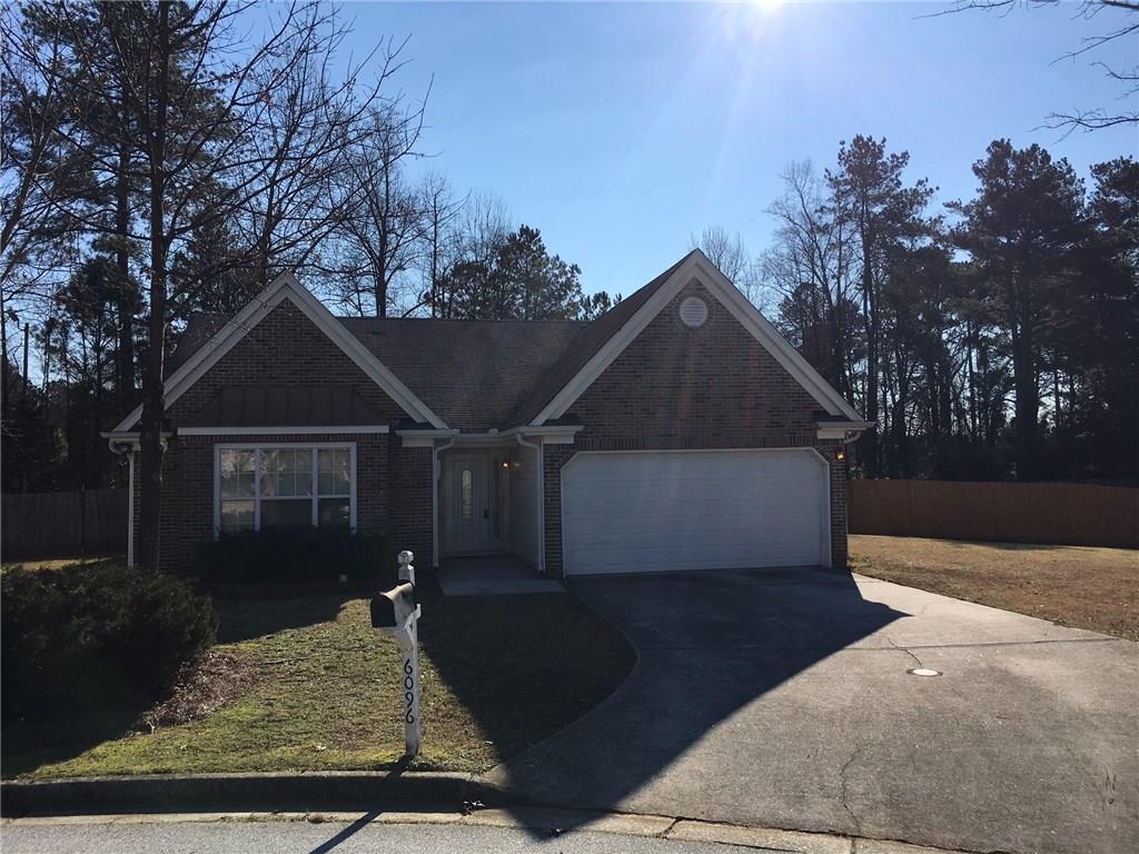 6096 Hillvale Chase, Lithonia, GA 30058