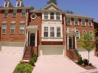 2579 Bridlewood Ln. #17, Atlanta, GA 30339