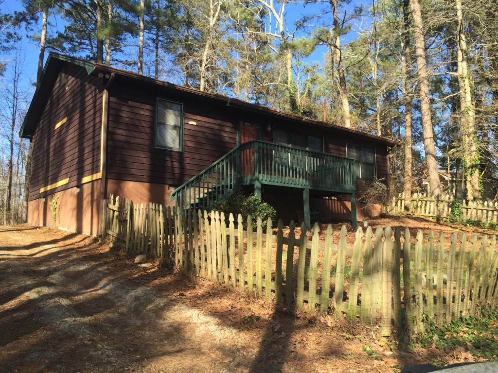 4982 Ponderosa Dr., Gainesville, GA 30504