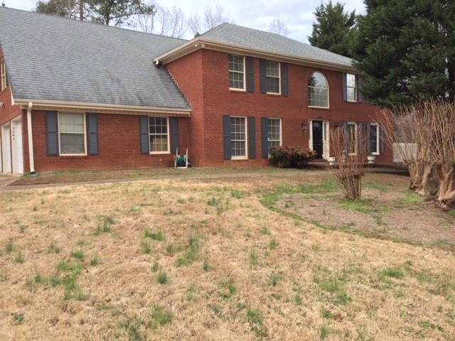 5043 Blackberry Ln., Buford, GA 30518