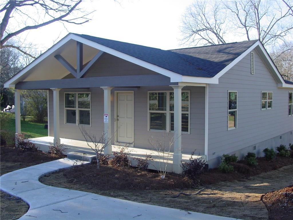 625 W Shadburn Ave., Buford, GA 30518