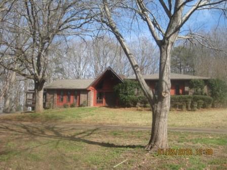 6193 White Oak Dr., Flowery Branch, GA 30542