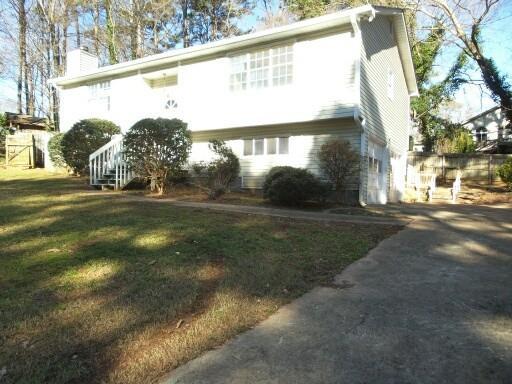 2636 Suzanne Ln., Acworth, GA 30102