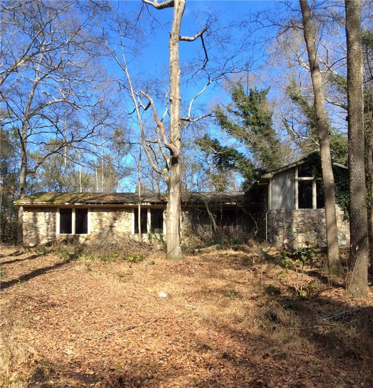 100 Winooki Dr., Canton, GA 30114