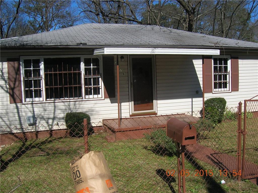 2379 Dupree Ave., Atlanta, GA 30318